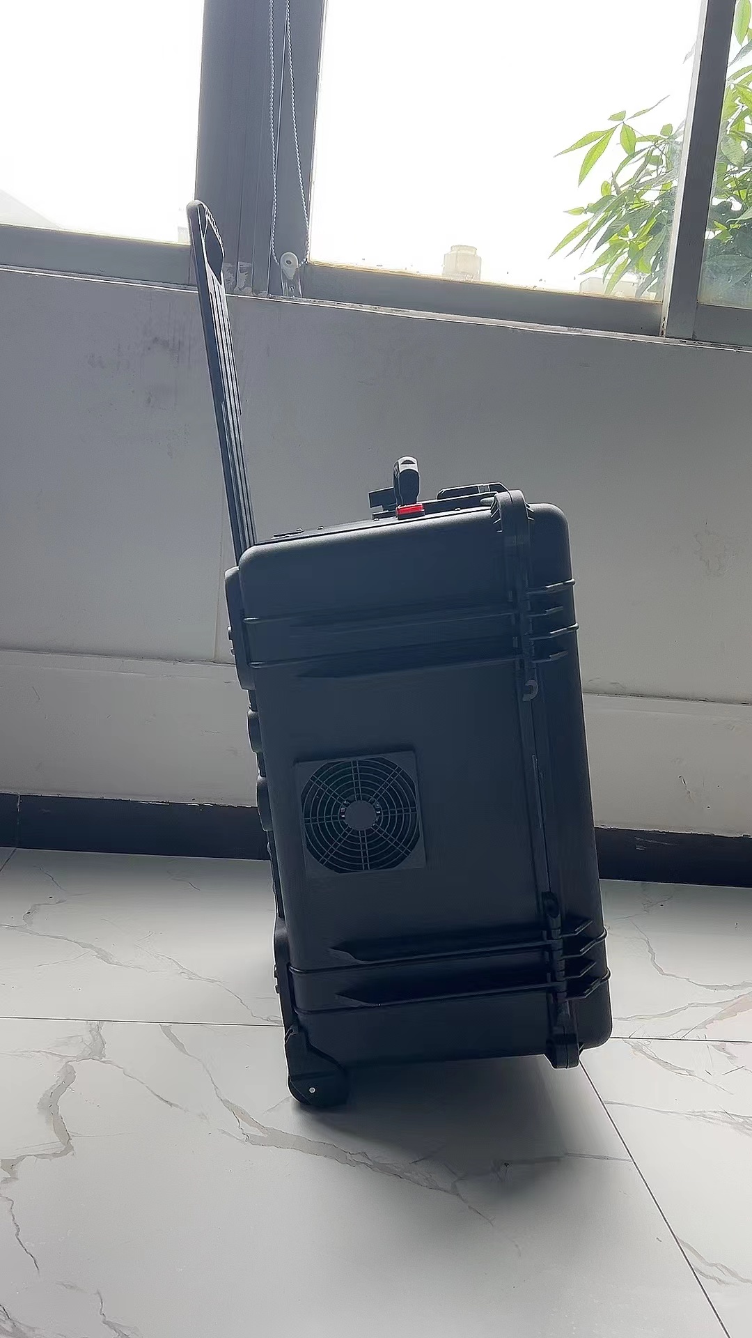 调楼镇手拉箱型移动通信干扰器